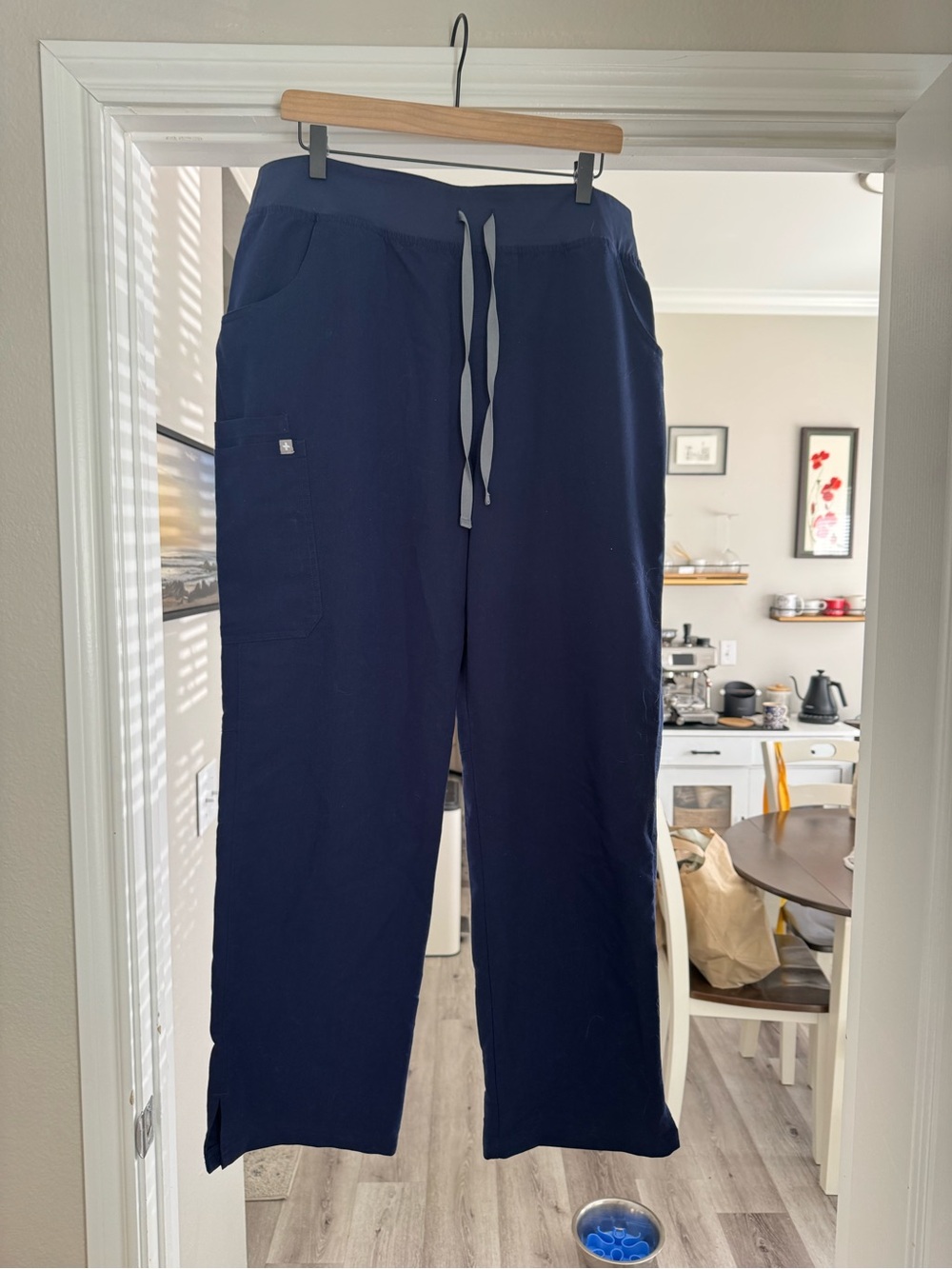 Figs women’s Navy Drawstring Cargo Joggers